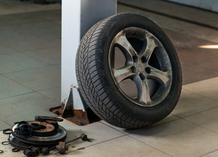 view wheel car repair shop